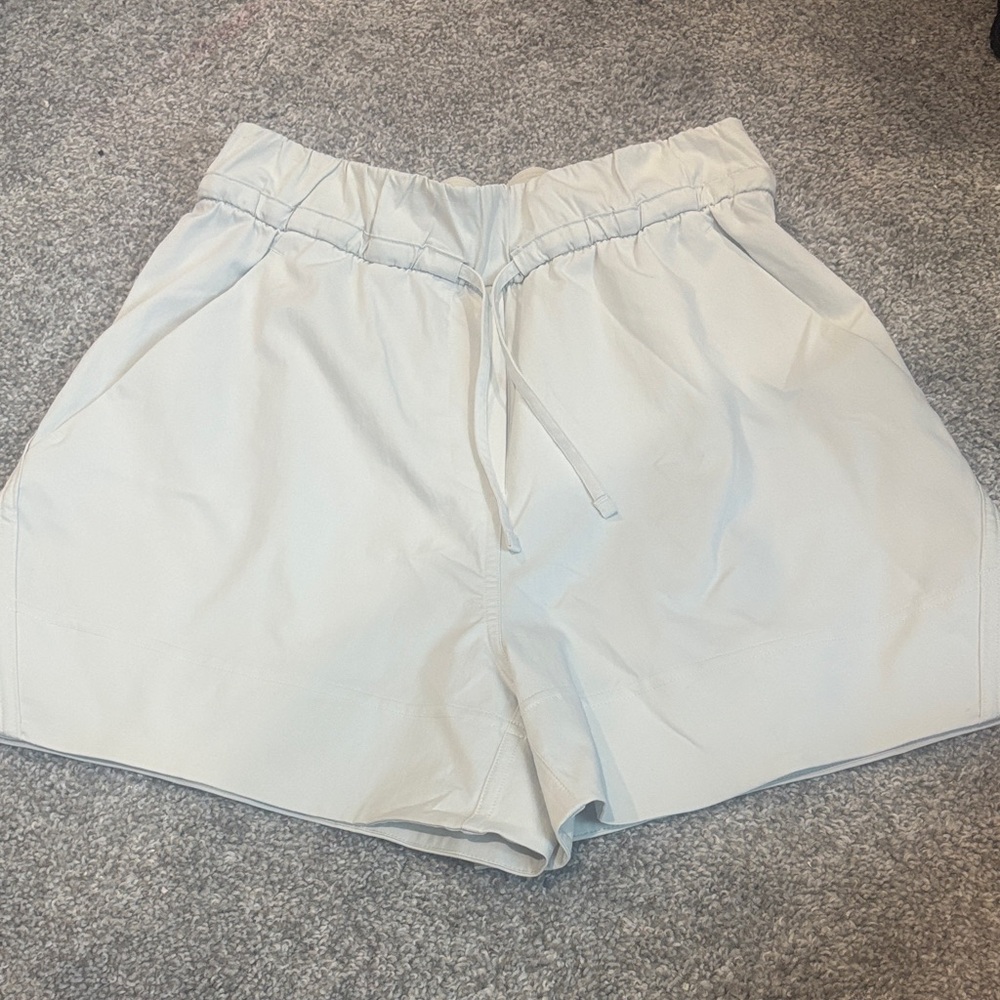 Lululemon Athletica Cream High Waist Shorts